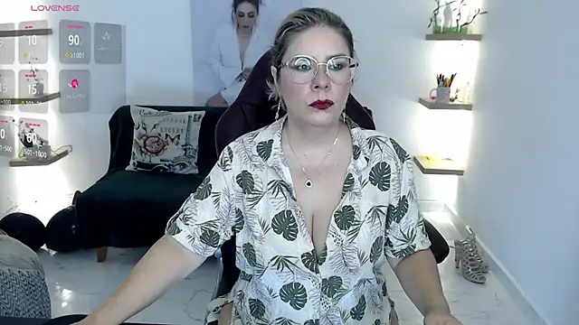 zehra sanem online show from May 27, 2026, 3:19 pm