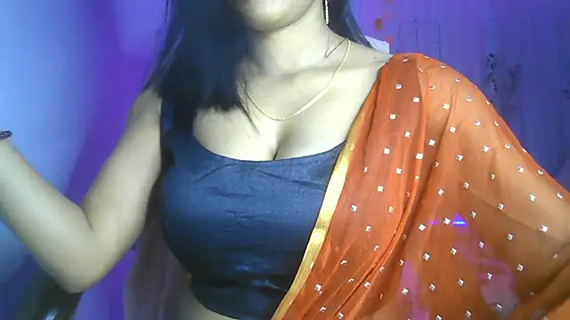 Snapshot of Queenhimanshi chatting on February 23, 2025, 5:07 pm Queenhimanshi online show from February 23, 2025, 5:07 pm