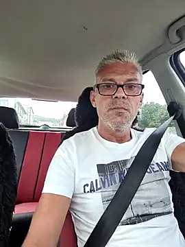 Picolo4111 online show from September 13, 2025, 6:46 am