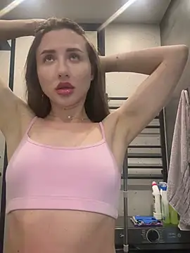 Jullia Carter online show from April 16, 2026, 5:52 am