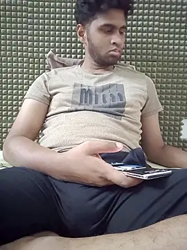 Snapshot of mykecockslong chatting on October 13, 2025, 11:34 am mykecockslong online show from October 13, 2025, 11:34 am