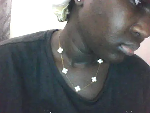 Snapshot of Princess_Tamara chatting on October 24, 2025, 6:34 am Princess Tamara online show from October 24, 2025, 6:34 am