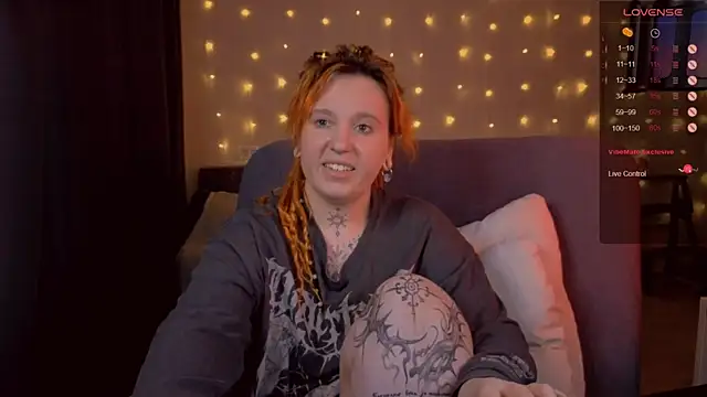 The Full Red Moon online show from February 16, 2026, 1:26 am