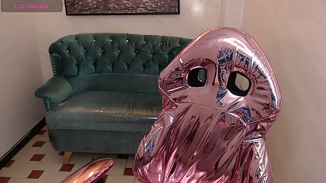 Snapshot of _lucy_v chatting on March 14, 2025, 3:59 am lucy v online show from March 14, 2025, 3:59 am