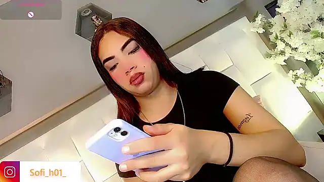 Snapshot of Sofi_hdz chatting on October 7, 2025, 1:01 pm Sofi hdz online show from October 7, 2025, 1:01 pm