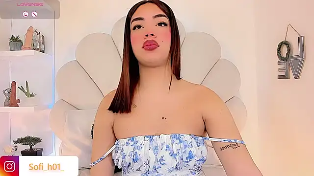 Snapshot of Sofi_hdz chatting on October 16, 2025, 1:08 pm Sofi hdz online show from October 16, 2025, 1:08 pm