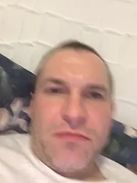 AttractiveSilk5 online show from January 17, 2026, 12:58 am