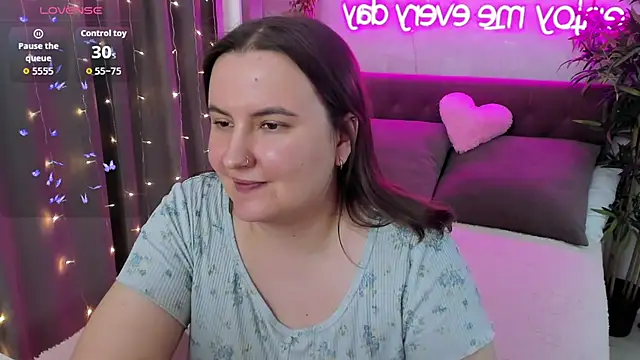 FeralPeach online show from February 26, 2026, 7:30 am