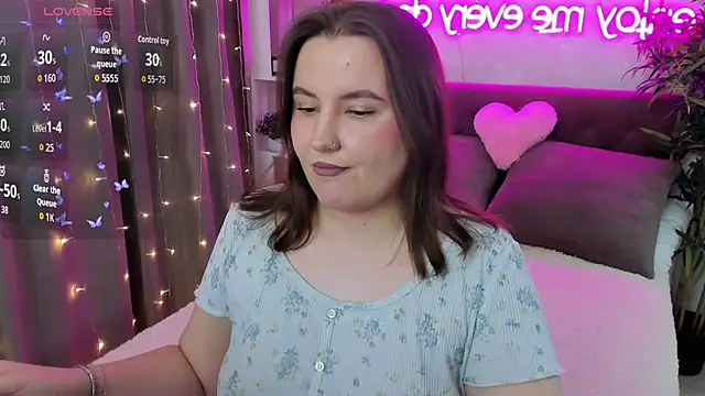 FeralPeach online show from March 5, 2026, 7:27 am