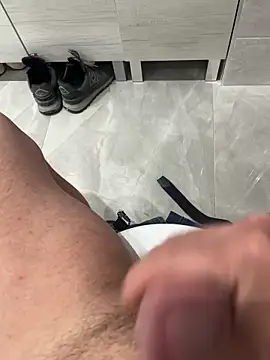 -Manu-85 online show from March 10, 2026, 7:51 pm