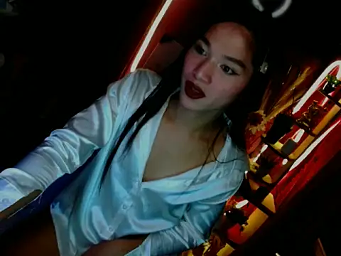 Ur dreamgurl05 online show from December 23, 2025, 6:02 am