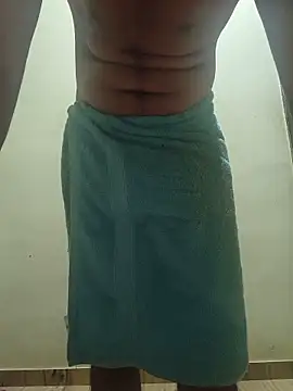 Collegeboywithbigweapan21 online show from May 19, 2026, 5:09 pm