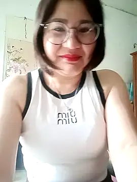 Snapshot of Rose_DiDi chatting on April 21, 2026, 2:25 am Rose DiDi online show from April 21, 2026, 2:25 am