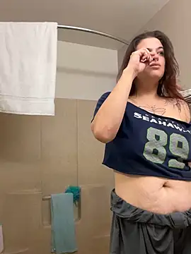 Snapshot of SafeinouterSpace chatting on September 26, 2025, 4:30 am SafeinouterSpace online show from September 26, 2025, 4:30 am