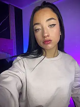 Ady 18 online show from April 10, 2026, 5:20 pm