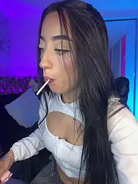 Snapshot of Ady_18 chatting on February 27, 2026, 8:08 pm Ady 18 online show from February 27, 2026, 8:08 pm