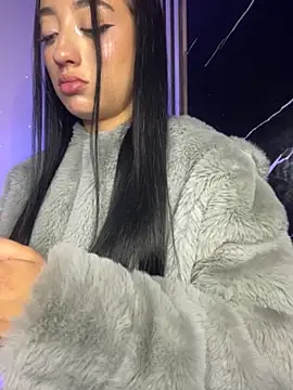 Ady 18 online show from November 14, 2025, 8:34 pm