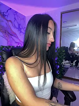 Ady 18 online show from January 13, 2026, 7:40 pm