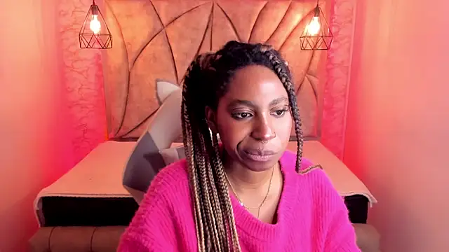 Queen perla  online show from February 20, 2025, 5:41 pm
