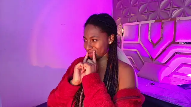 Snapshot of Queen_perla_ chatting on February 23, 2026, 5:57 pm Queen perla online show from February 23, 2026, 5:57 pm