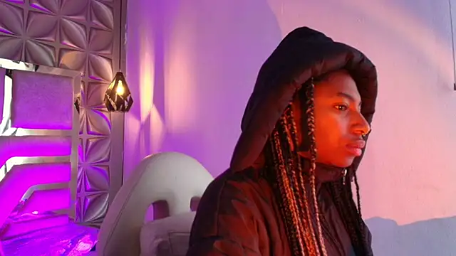 Snapshot of Queen_perla_ chatting on February 3, 2026, 11:15 am Queen perla online show from February 3, 2026, 11:15 am