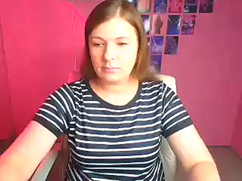 Snapshot of Lissmilf chatting on June 30, 2026, 11:43 am Lissmilf online show from June 30, 2026, 11:43 am
