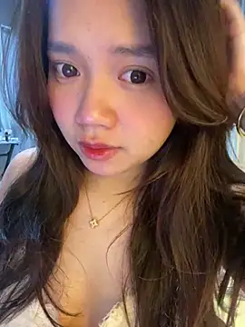 Hotellinh12 online show from January 7, 2026, 4:01 pm