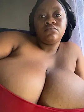Chubbykarisma27 online show from May 26, 2026, 9:40 am