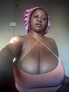 Chubbykarisma27 online show from January 29, 2025, 4:47 am