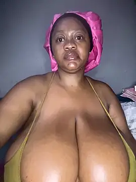 Chubbykarisma27 online show from September 23, 2025, 3:24 am