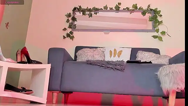 thais dreams online show from January 29, 2025, 12:24 pm