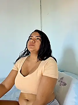 Watagatapitusberry1 online show from November 30, 2025, 7:58 pm