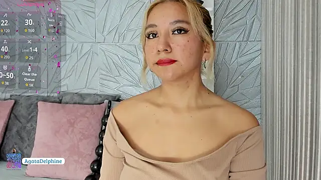 agatadelphine online show from January 14, 2026, 1:26 pm