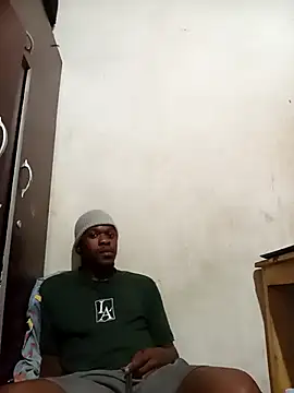 Uncletee112 online show from October 29, 2025, 11:09 am