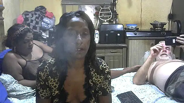 mysterouskat69 online show from February 8, 2025, 4:57 pm