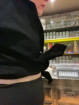 peachgirlmartyna online show from February 19, 2026, 3:42 pm