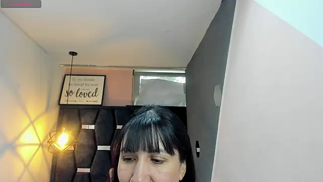 Snapshot of GiaFox_ chatting on October 18, 2025, 1:13 pm GiaFox  online show from October 18, 2025, 1:13 pm