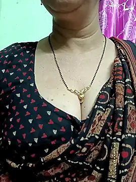 Snapshot of Rosy-B chatting on January 16, 2026, 12:25 am Rosy-B online show from January 16, 2026, 12:25 am