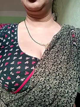 Snapshot of Rosy-B chatting on September 27, 2025, 12:28 am Rosy-B online show from September 27, 2025, 12:28 am