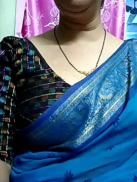 Rosy-B online show from February 4, 2025, 5:55 pm