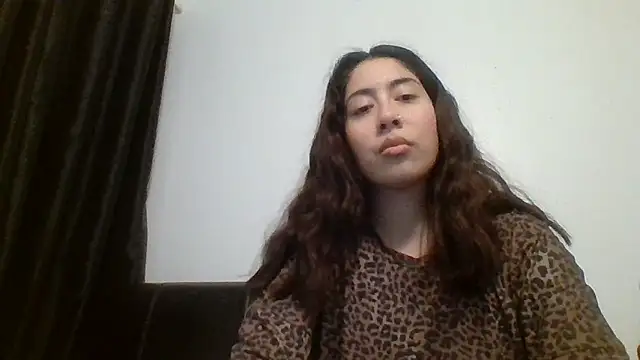 LorenaAnderson online show from March 16, 2025, 1:38 pm