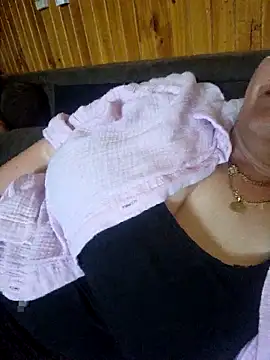 Off the Lesh online show from April 22, 2026, 3:57 am