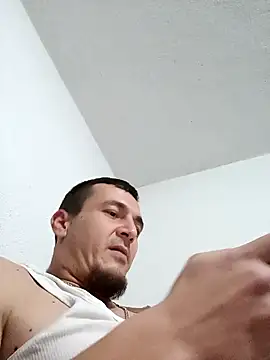 mayk18cm online show from December 4, 2024, 2:58 am