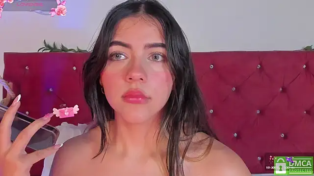 Snapshot of SofiScott_ chatting on March 20, 2025, 6:42 pm SofiScott  online show from March 20, 2025, 6:42 pm