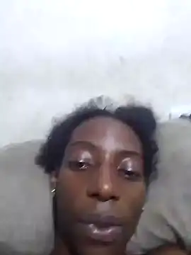 Snapshot of spicycouplex chatting on October 11, 2025, 12:11 am spicycouplex online show from October 11, 2025, 12:11 am