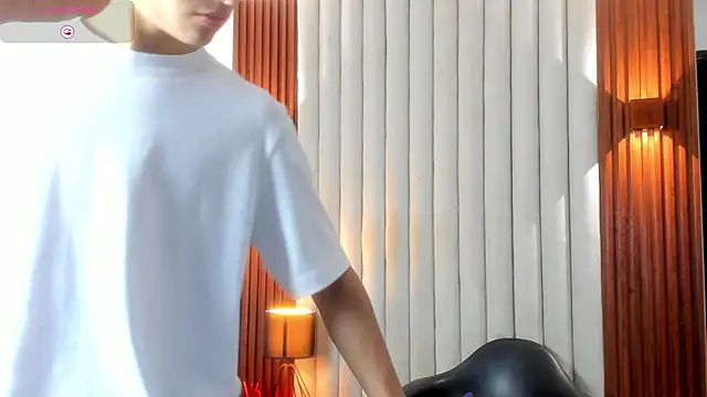 Snapshot of billie_jr chatting on September 25, 2025, 3:56 am billie jr online show from September 25, 2025, 3:56 am