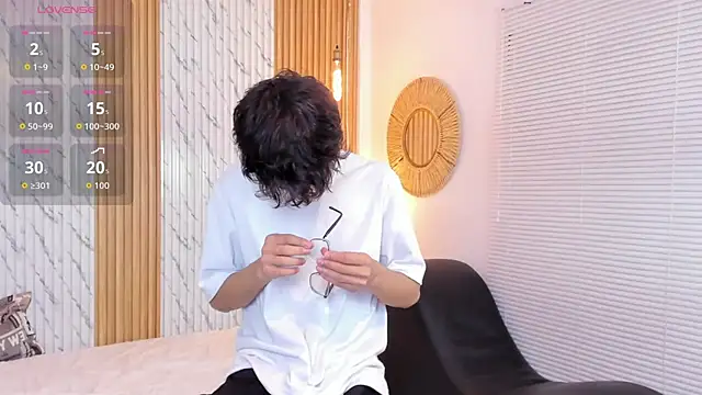 Snapshot of billie_jr chatting on October 15, 2025, 3:38 am billie jr online show from October 15, 2025, 3:38 am