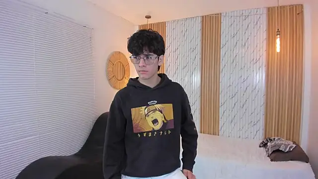 Snapshot of billie_jr chatting on October 17, 2025, 3:32 am billie jr online show from October 17, 2025, 3:32 am