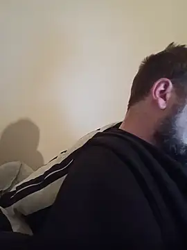 machobear87 online show from November 22, 2025, 11:14 pm