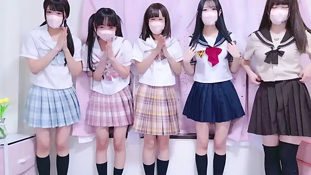 Suzu ch xx online show from November 23, 2025, 1:21 pm